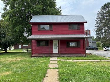 608 Jefferson Street, Salineville, OH 43945