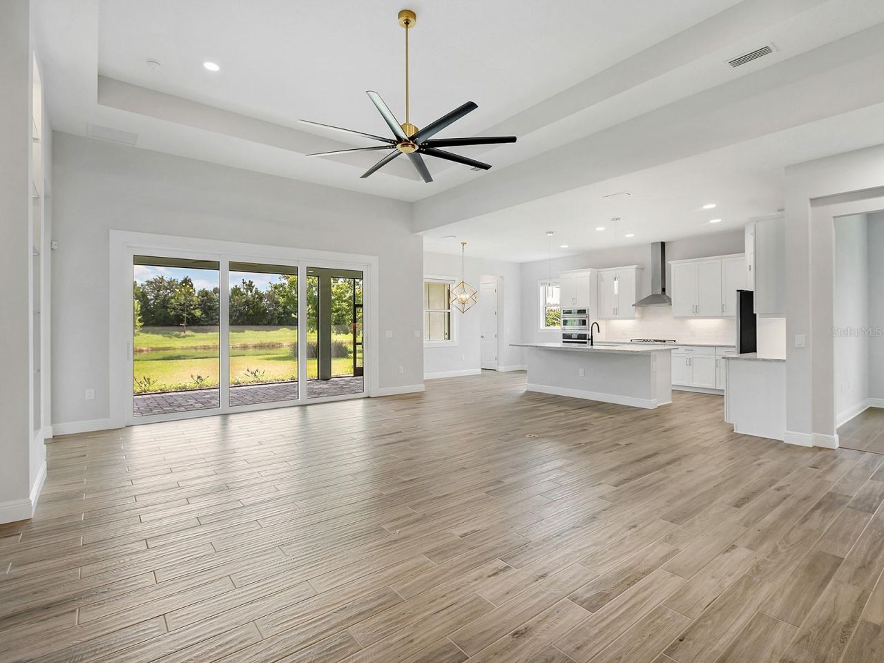 8282 Grande Shores Drive, Sarasota, FL 34240 Photo