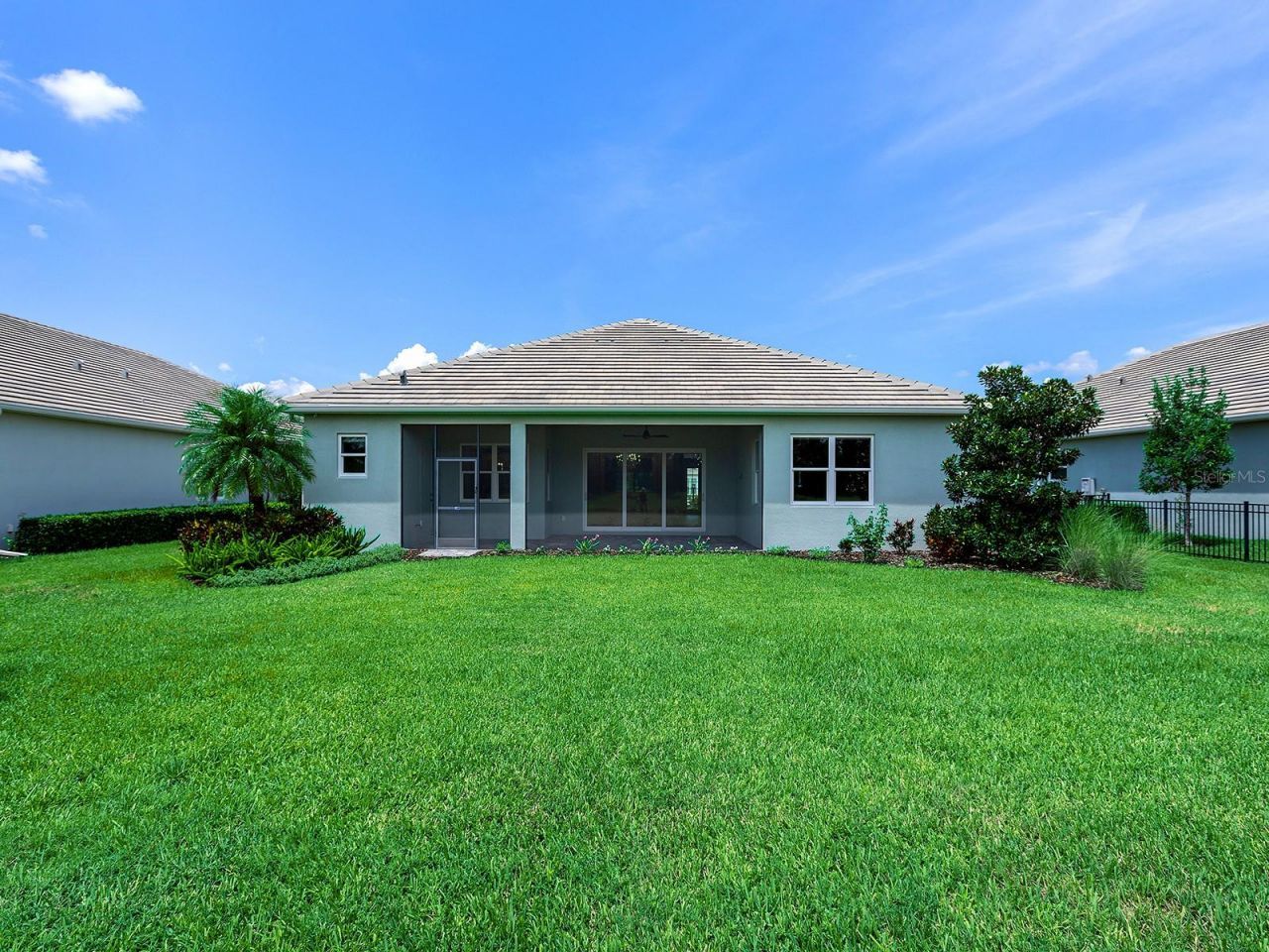 8282 Grande Shores Drive, Sarasota, FL 34240 Photo