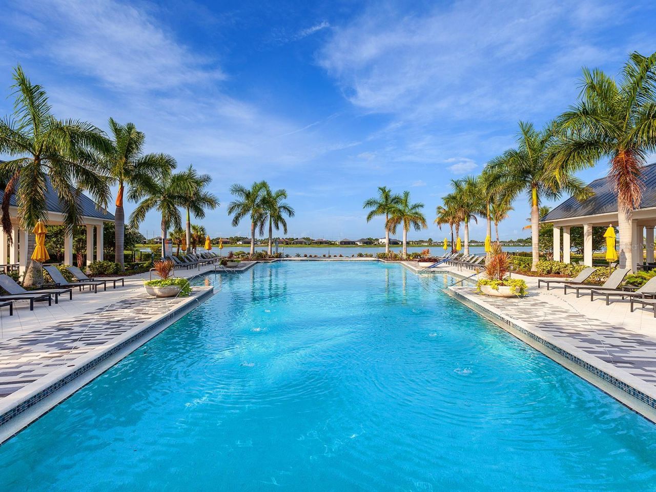 8282 Grande Shores Drive, Sarasota, FL 34240 Photo