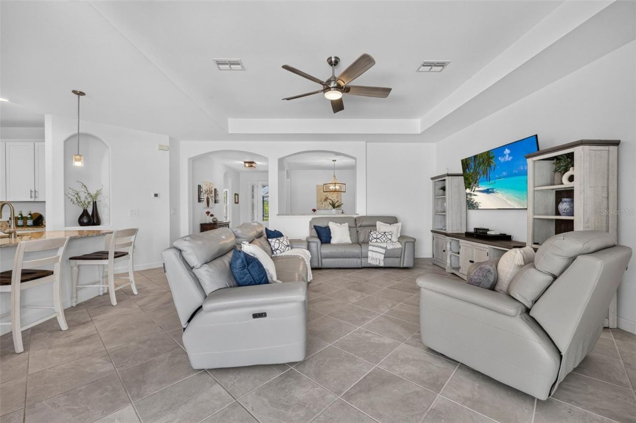 4881 Seafoam Trail, Bradenton, FL 34211 Photo