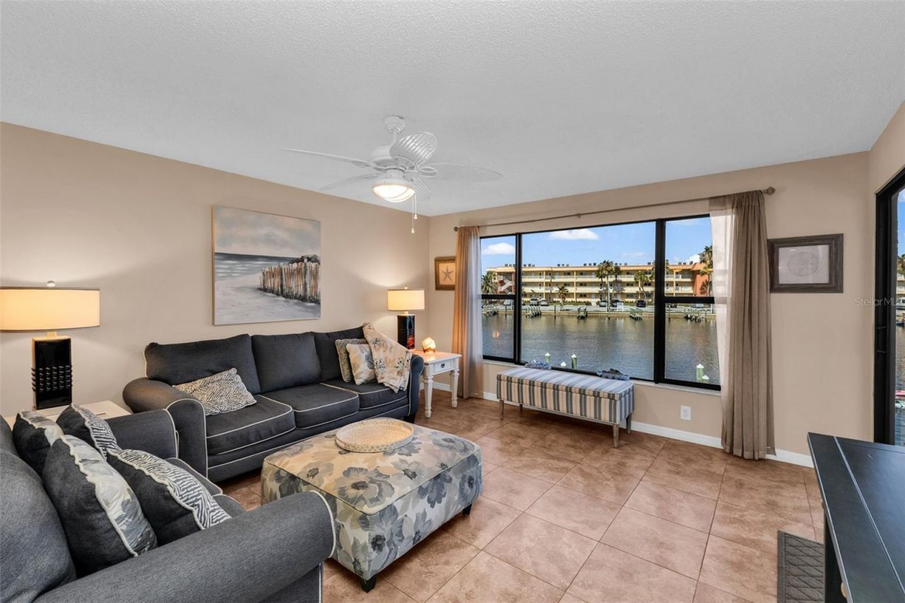9050 Midnight Pass Road , Unit 1, Sarasota, FL 34242 Photo