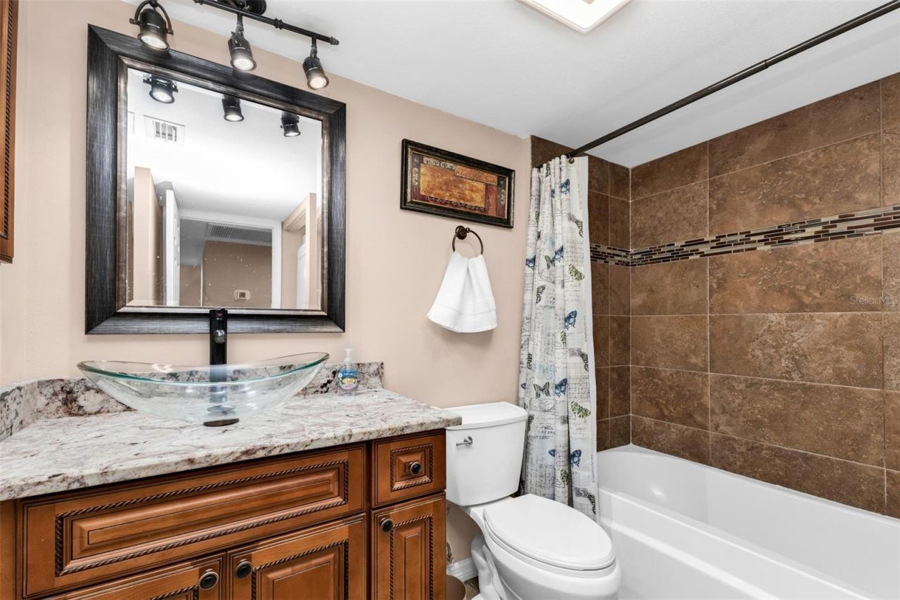 9050 Midnight Pass Road , Unit 1, Sarasota, FL 34242 Photo