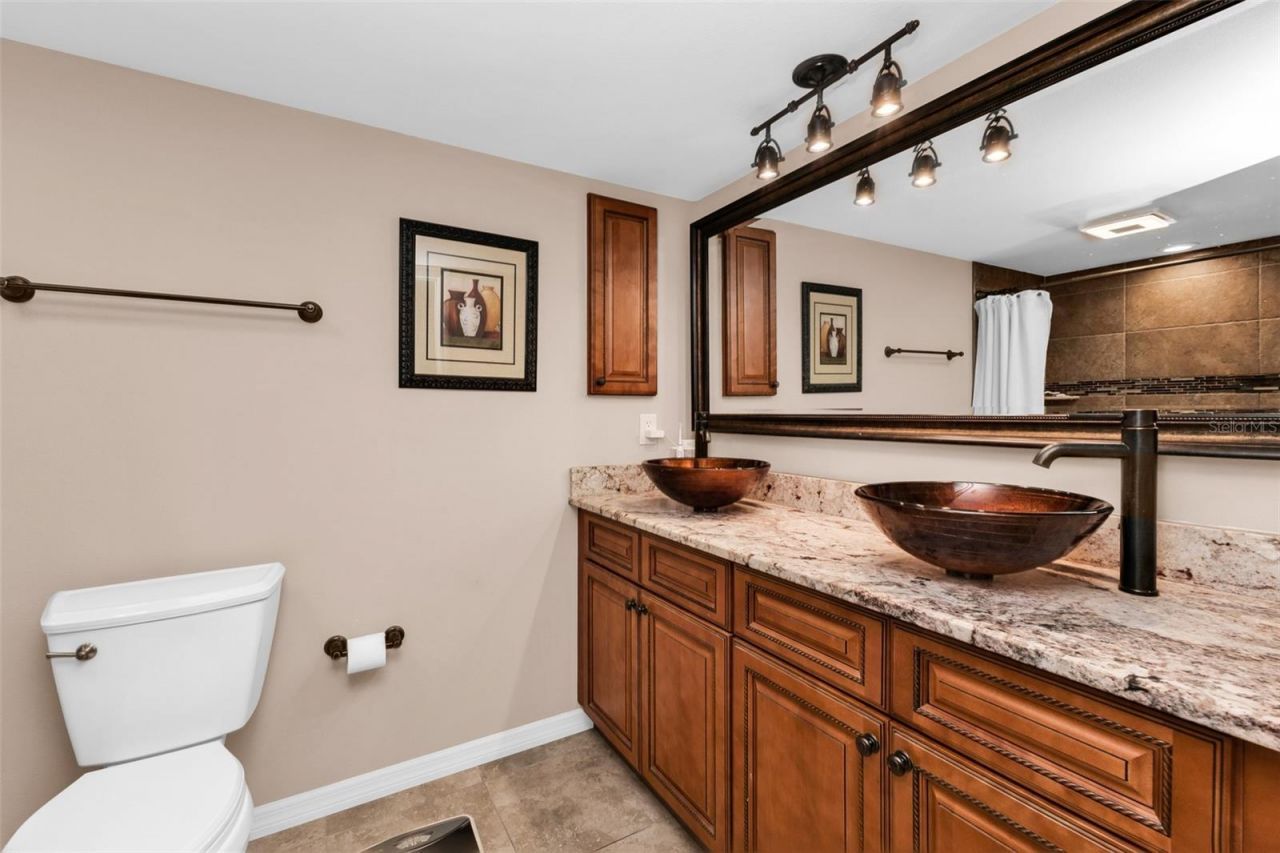 9050 Midnight Pass Road , Unit 1, Sarasota, FL 34242 Photo
