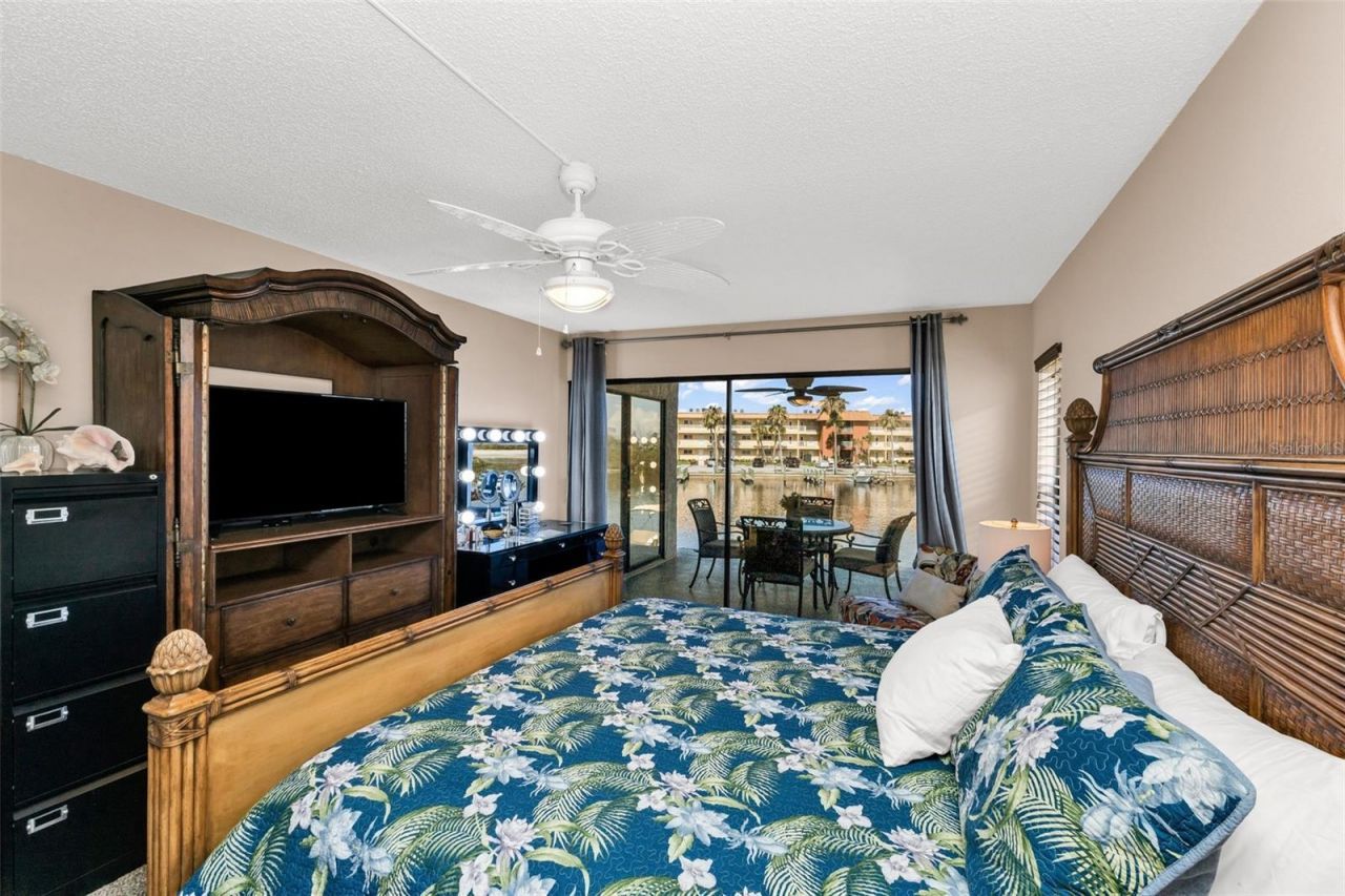 9050 Midnight Pass Road , Unit 1, Sarasota, FL 34242 Photo