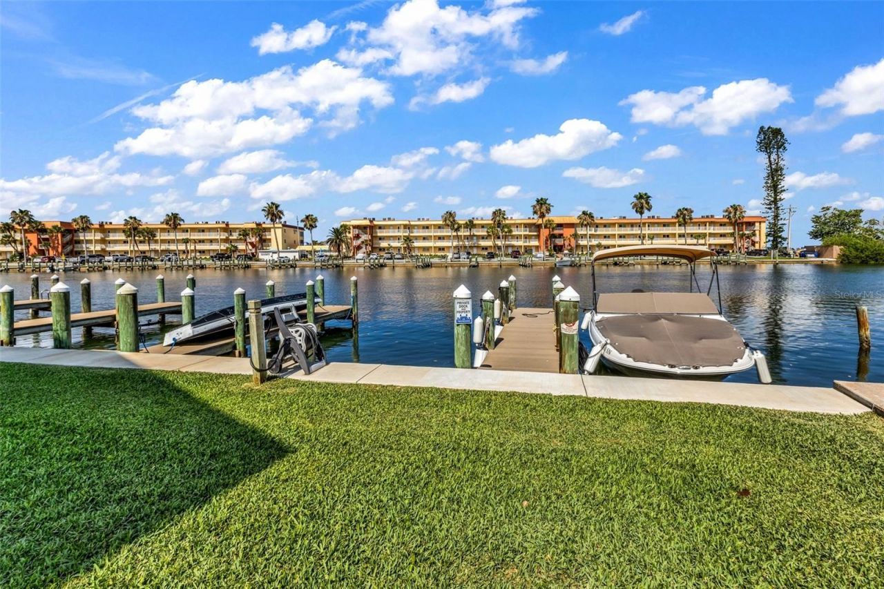9050 Midnight Pass Road , Unit 1, Sarasota, FL 34242 Photo