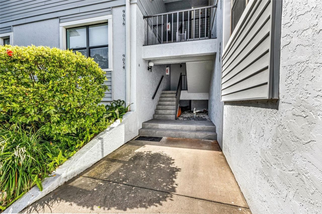 9050 Midnight Pass Road , Unit 1, Sarasota, FL 34242 Photo