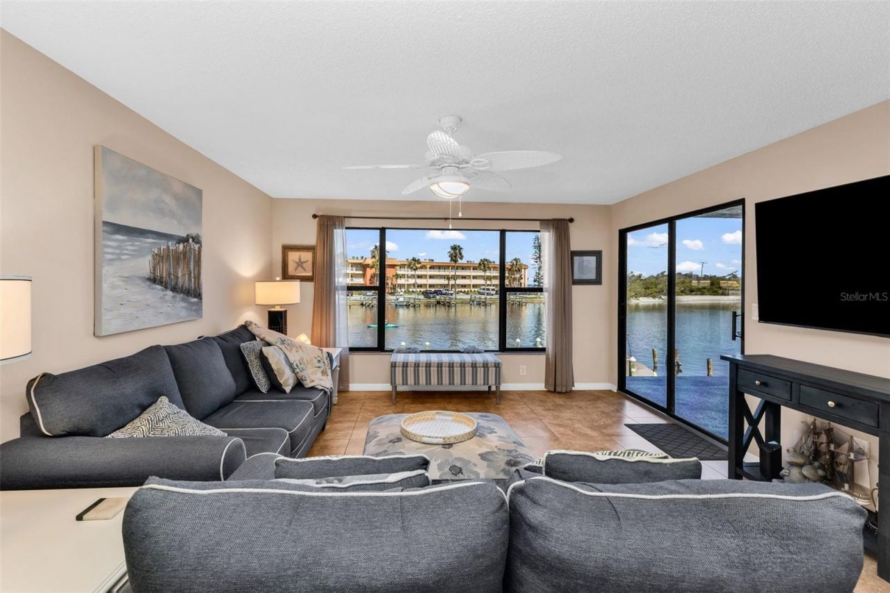 9050 Midnight Pass Road , Unit 1, Sarasota, FL 34242 Photo