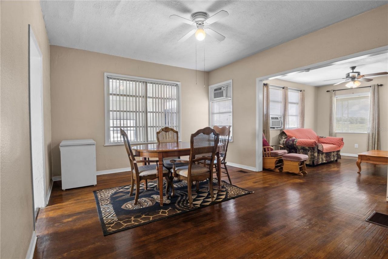 4517 Kenilworth Boulevard , Sebring, FL 33870 Photo