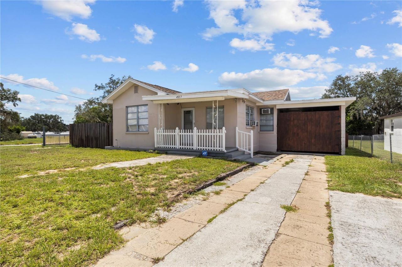 4517 Kenilworth Boulevard , Sebring, FL 33870 Photo