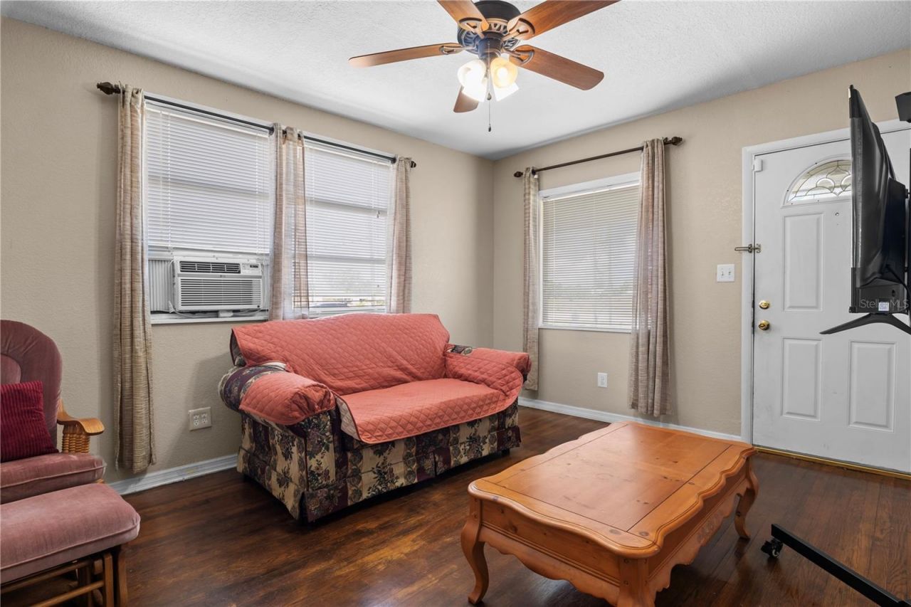 4517 Kenilworth Boulevard , Sebring, FL 33870 Photo