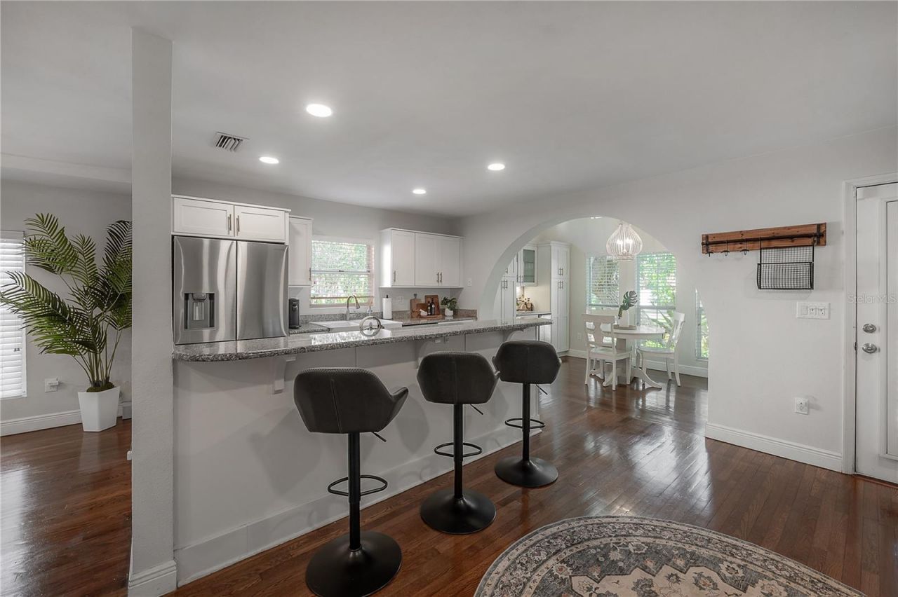 3108 W Villa Rosa Street, Tampa, FL 33611 Photo