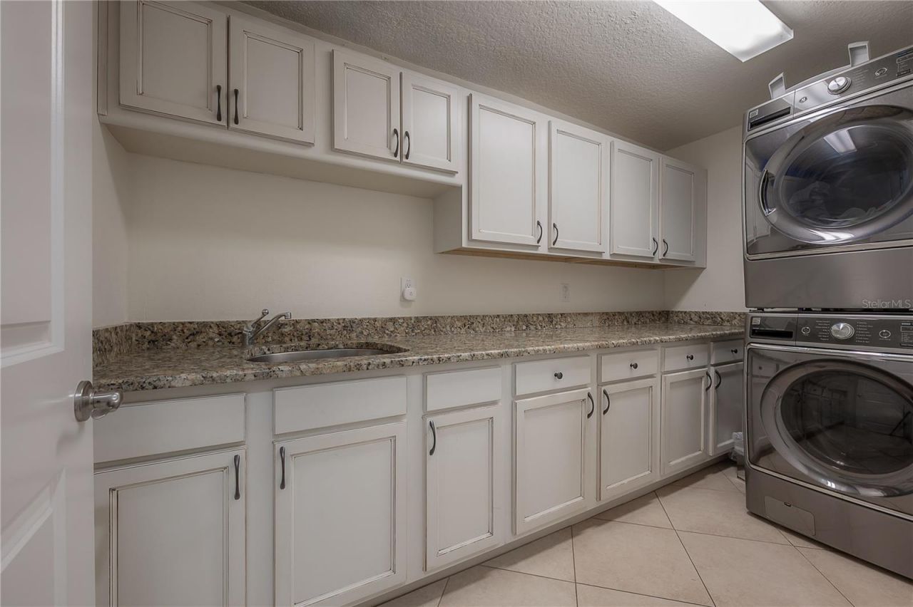 3108 W Villa Rosa Street, Tampa, FL 33611 Photo