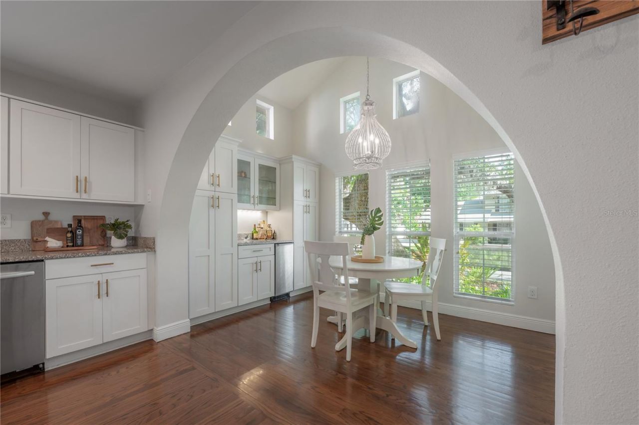 3108 W Villa Rosa Street, Tampa, FL 33611 Photo