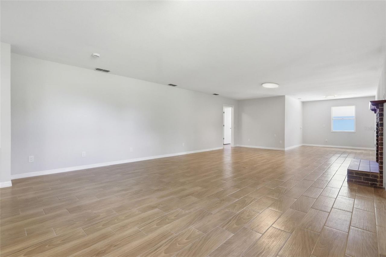 6028 Yarborough Lane, Lakeland, FL 33812 Photo