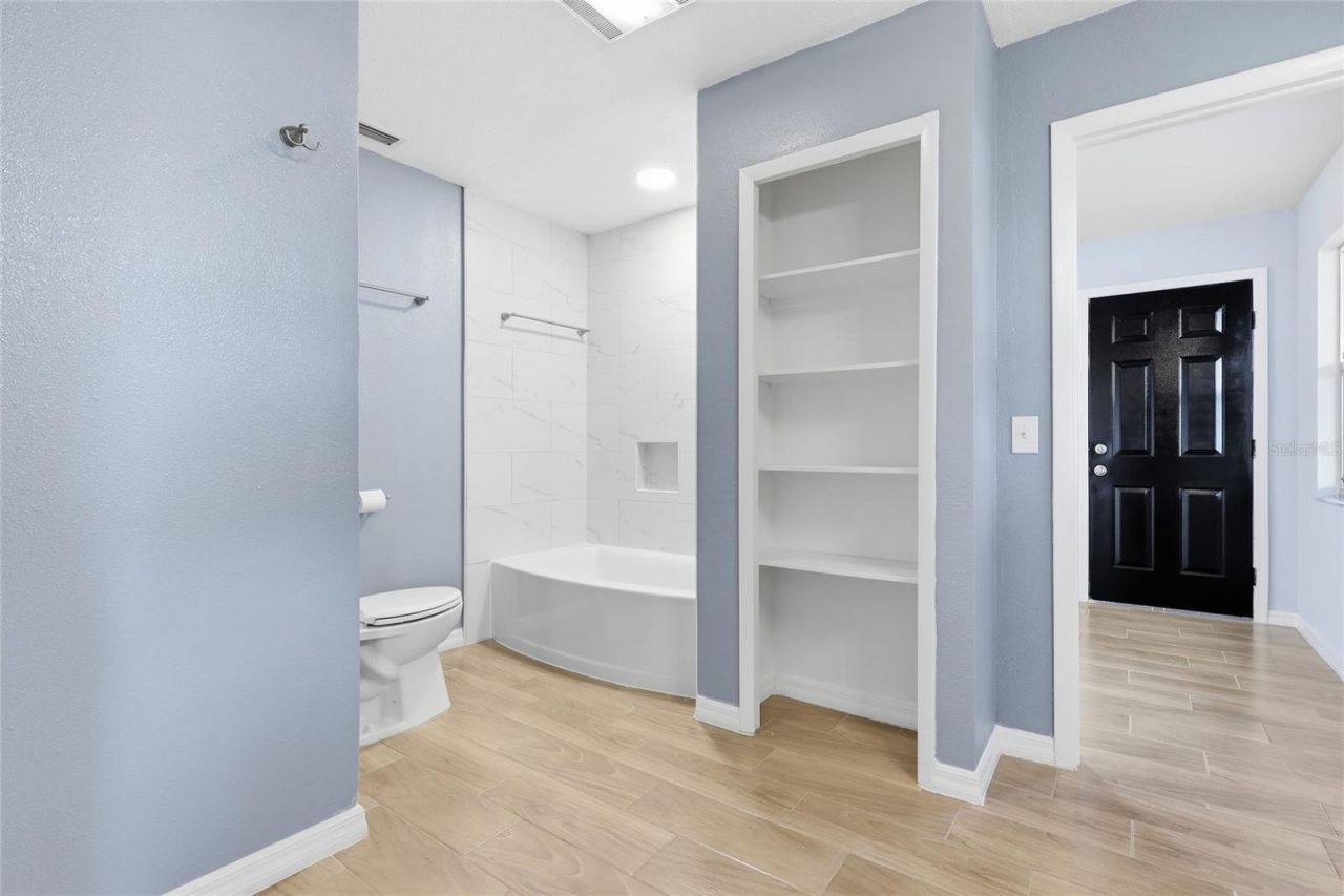 6028 Yarborough Lane, Lakeland, FL 33812 Photo