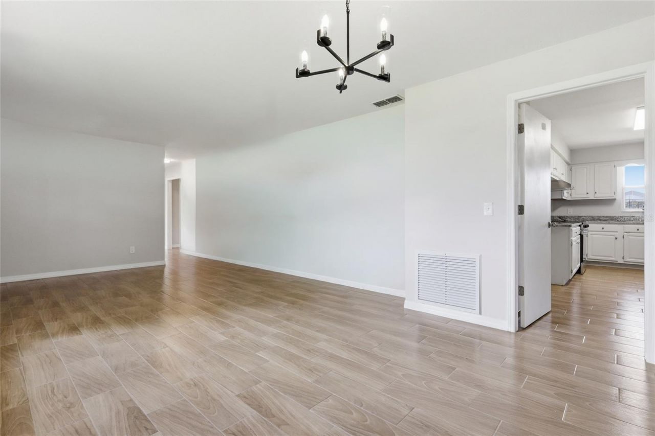 6028 Yarborough Lane, Lakeland, FL 33812 Photo
