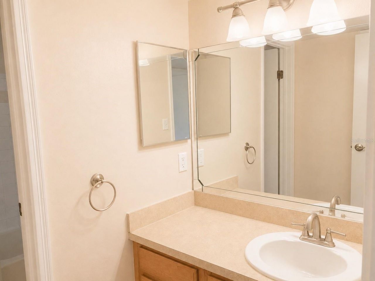 9100 Dr Martin Luther King Jr Street N, Unit 1103, Saint Petersburg, FL 33702 Photo