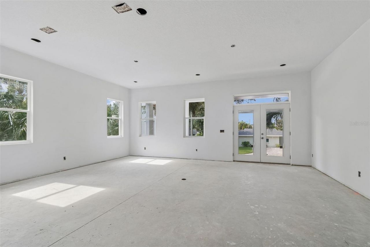383 Georgia Avenue, Crystal Beach, FL 34681 Photo