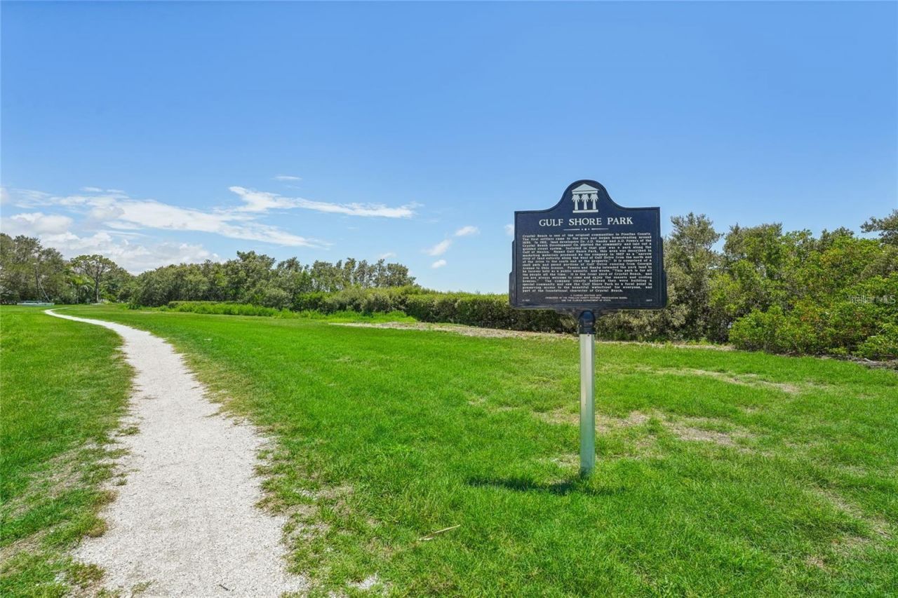 383 Georgia Avenue, Crystal Beach, FL 34681 Photo