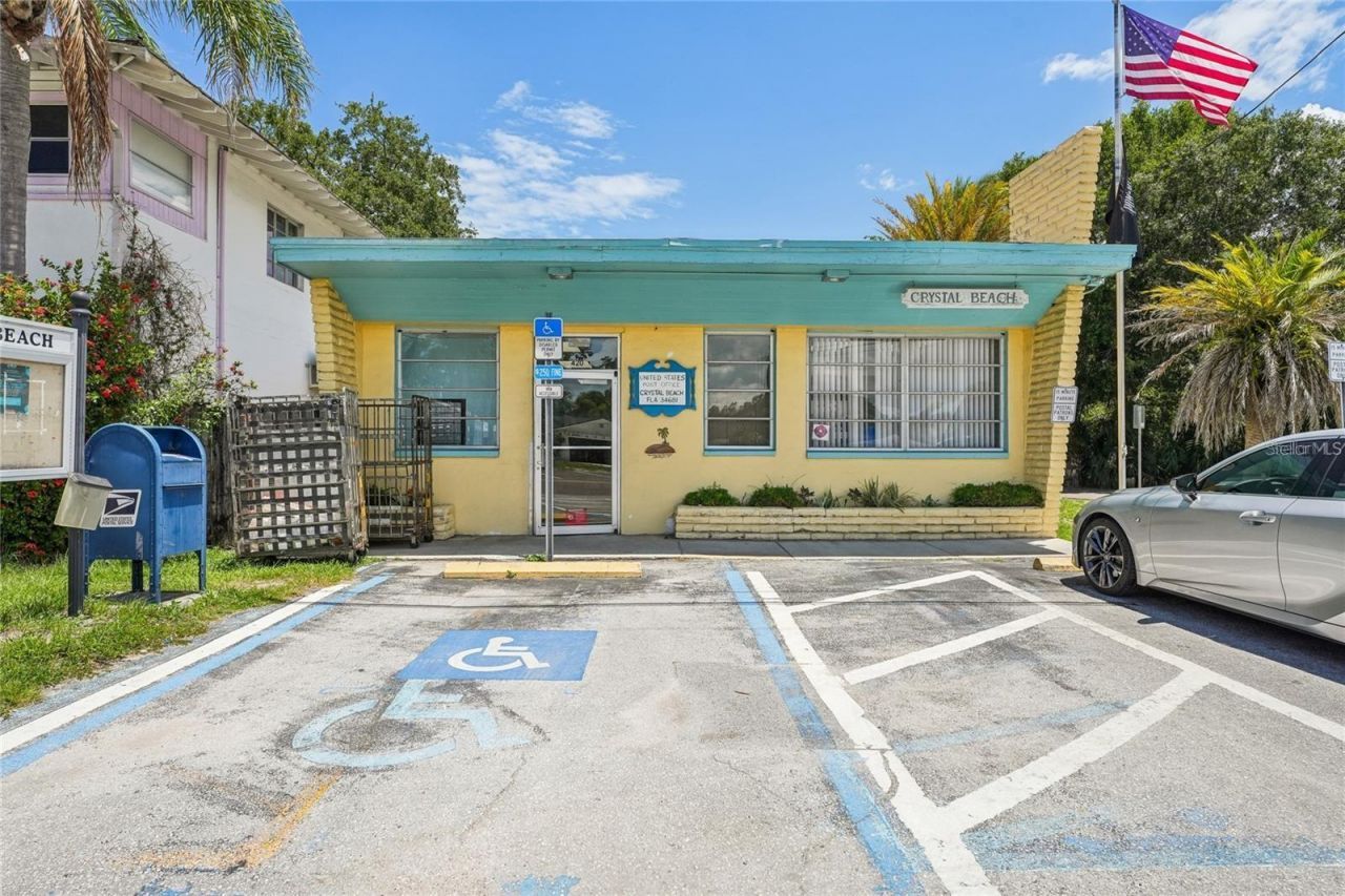 383 Georgia Avenue, Crystal Beach, FL 34681 Photo