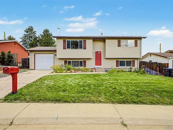 335 Pike Street , Golden, CO 80401