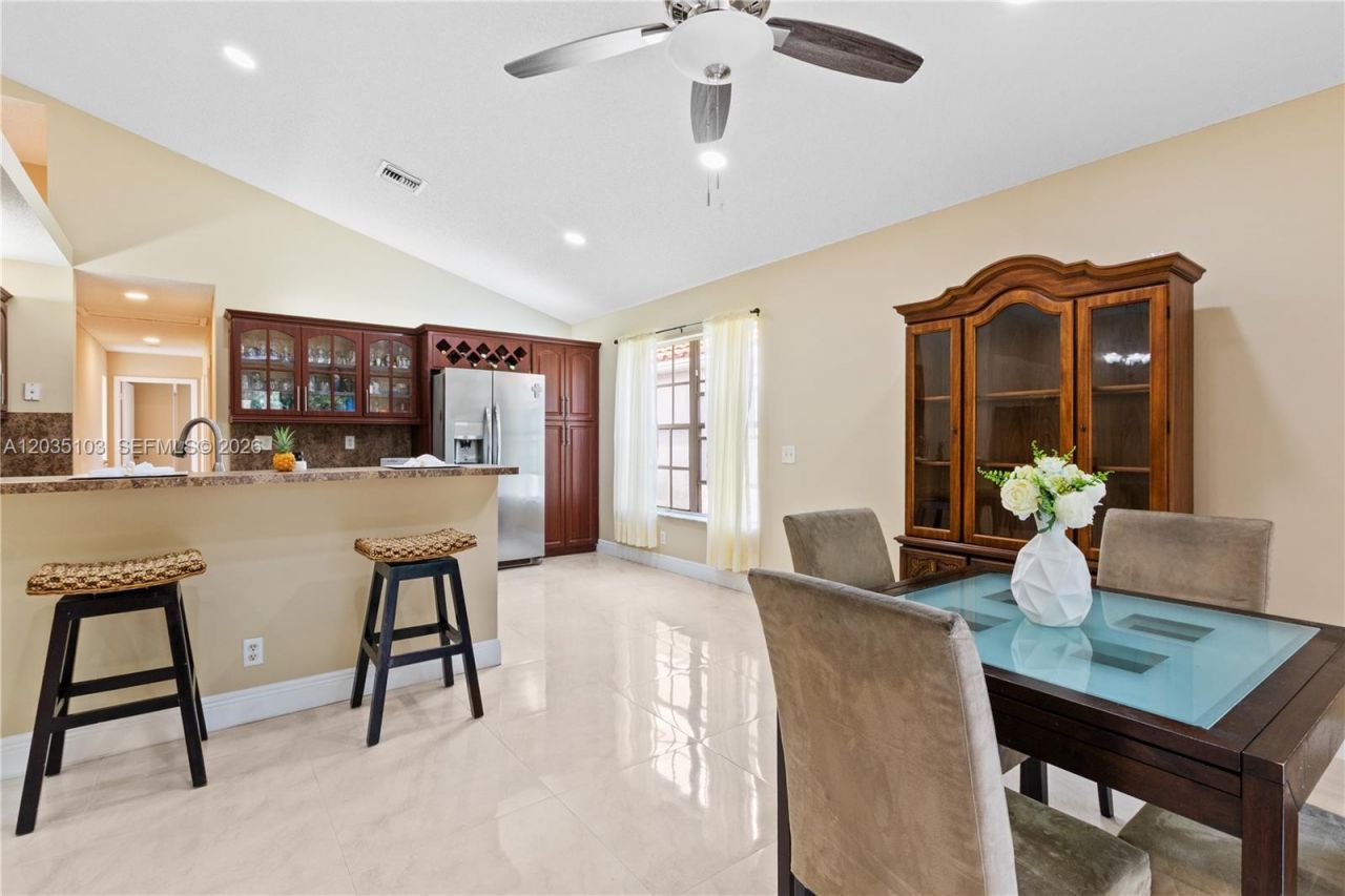 11637 NW 3rd Dr , Coral Springs, FL 33071 Photo