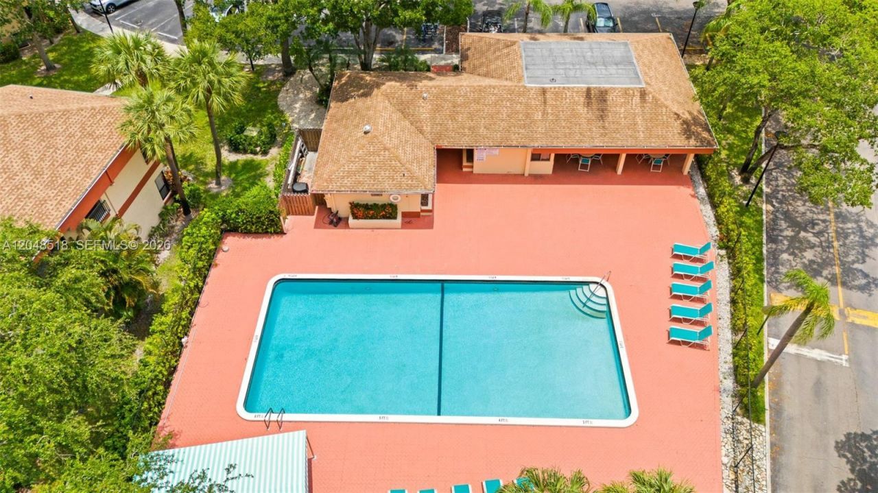 4105 S Carambola Cir S , Unit 2106, Coconut Creek, FL 33066 Photo