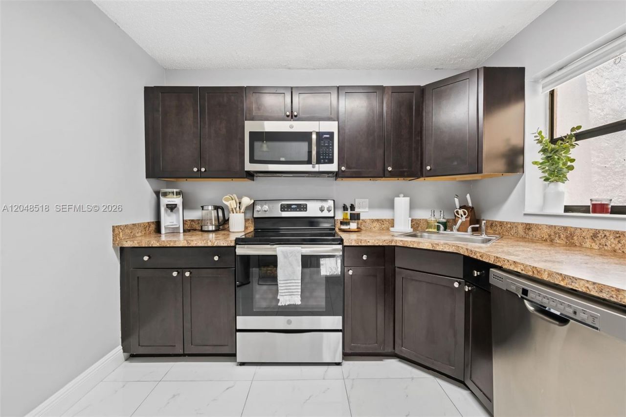 4105 S Carambola Cir S , Unit 2106, Coconut Creek, FL 33066 Photo