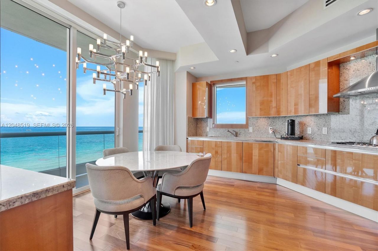 16051 Collins Ave , Unit 1102, Sunny Isles Beach, FL 33160 Photo