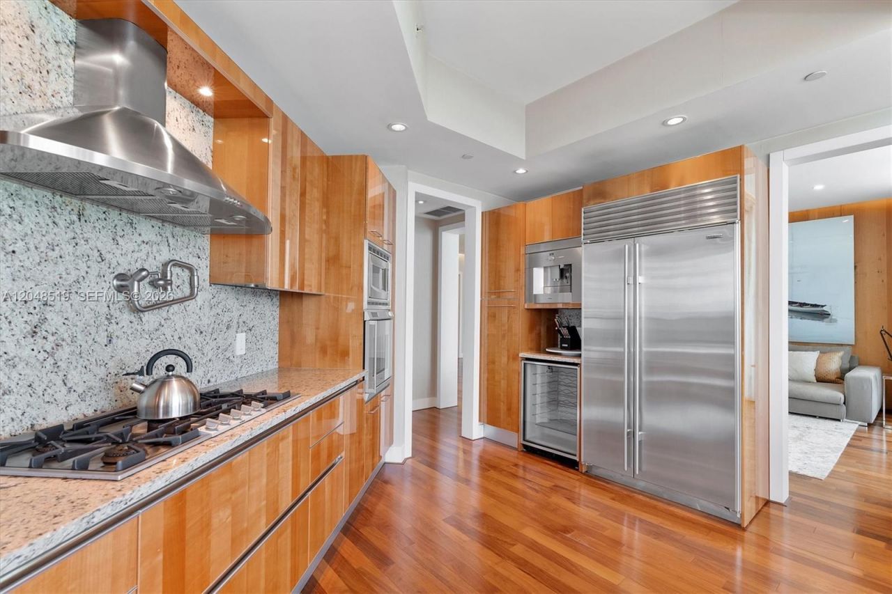 16051 Collins Ave , Unit 1102, Sunny Isles Beach, FL 33160 Photo