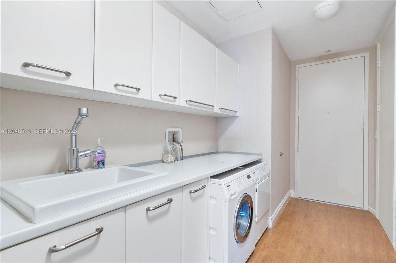 16051 Collins Ave , Unit 1102, Sunny Isles Beach, FL 33160 Photo