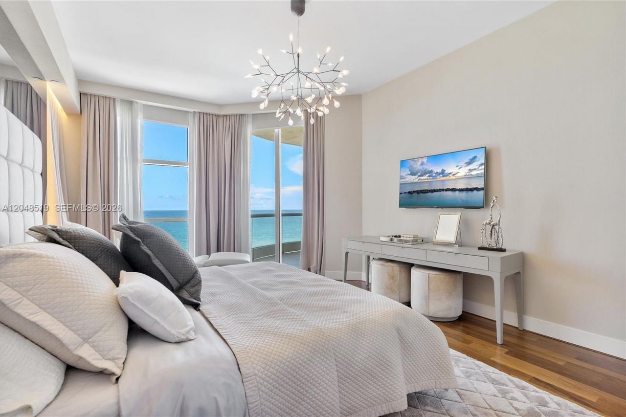 16051 Collins Ave , Unit 1102, Sunny Isles Beach, FL 33160 Photo