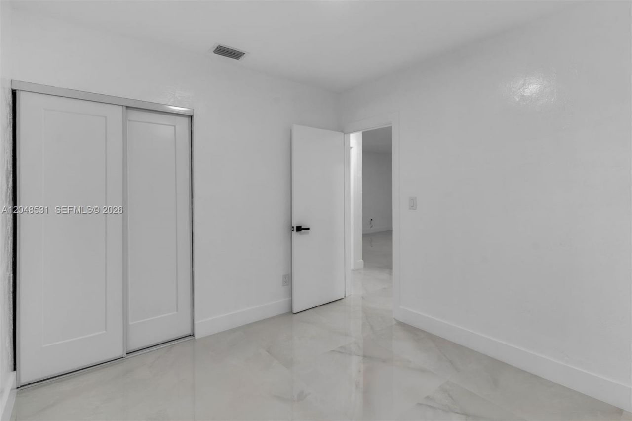 Please Call For Address, Miami, FL 33157 Photo