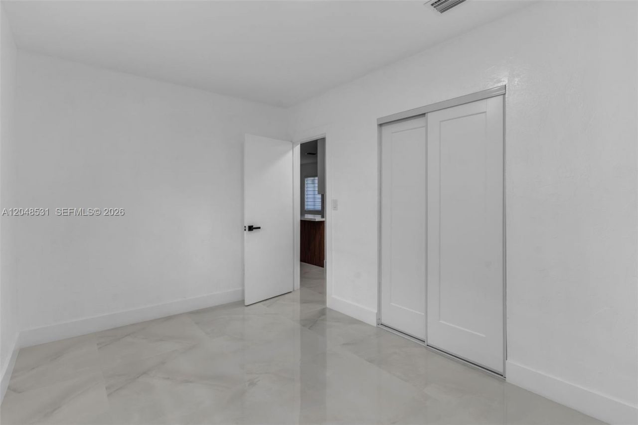 Please Call For Address, Miami, FL 33157 Photo
