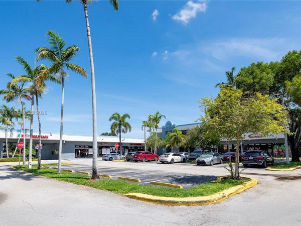 3801 N University Dr , Unit 320, Sunrise, FL 33351