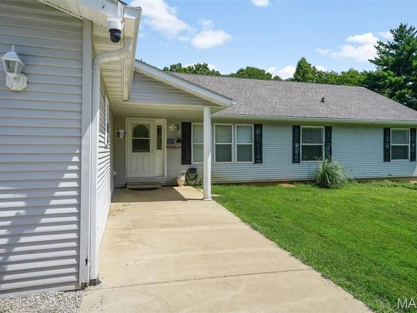 16021 Pellikan Lane , Grafton, IL 62037