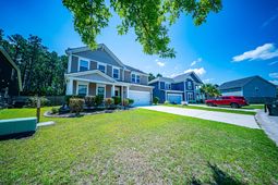 204 Buttercup Lane photo 4
