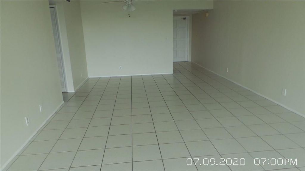 2651 S Course Drive, Unit 403, Pompano Beach, FL 33069 Photo