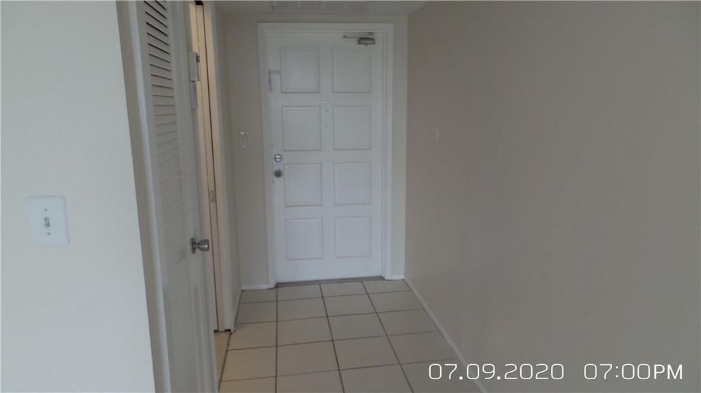 2651 S Course Drive, Unit 403, Pompano Beach, FL 33069 Photo