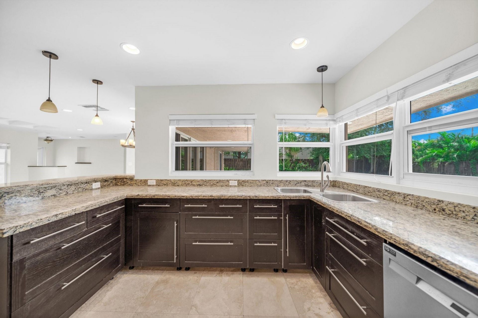 4021 Bayview Drive, Fort Lauderdale, FL 33308 Photo