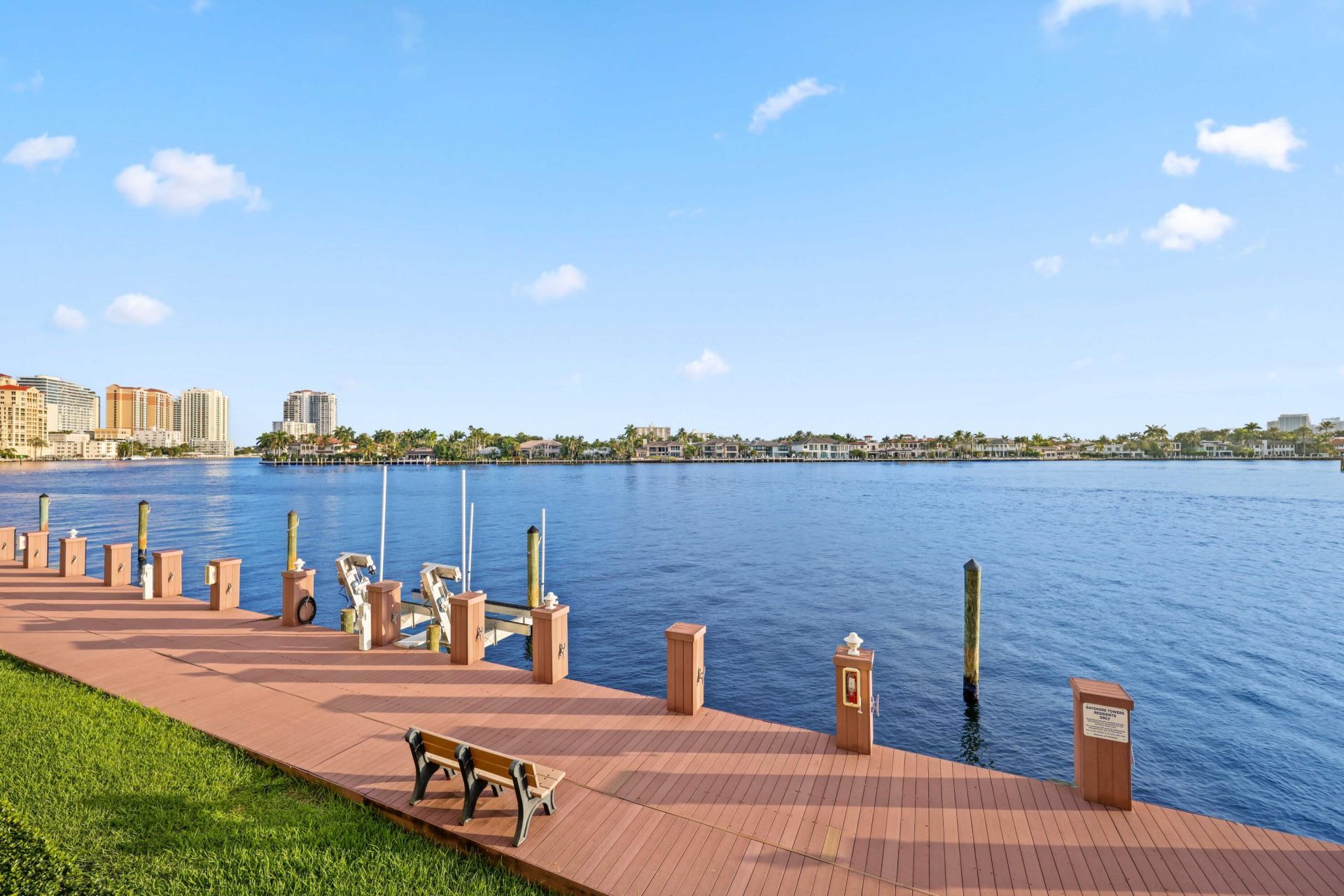 511 Bayshore Drive, Unit 401, Fort Lauderdale, FL 33304 Photo