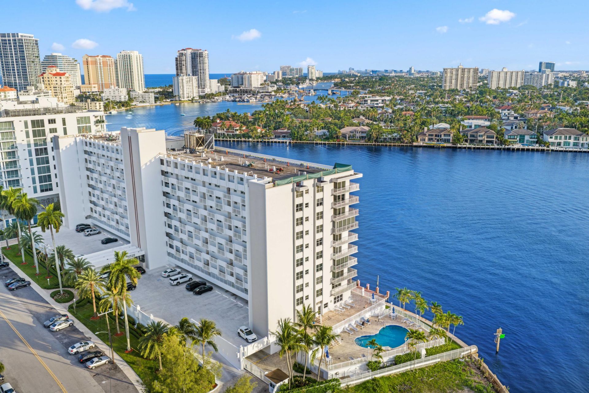 511 Bayshore Drive, Unit 401, Fort Lauderdale, FL 33304 Photo