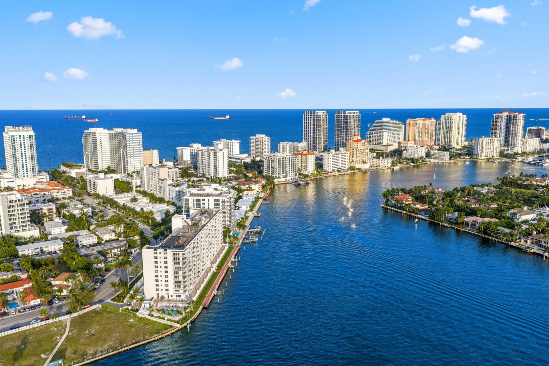 511 Bayshore Drive, Unit 401, Fort Lauderdale, FL 33304 Photo