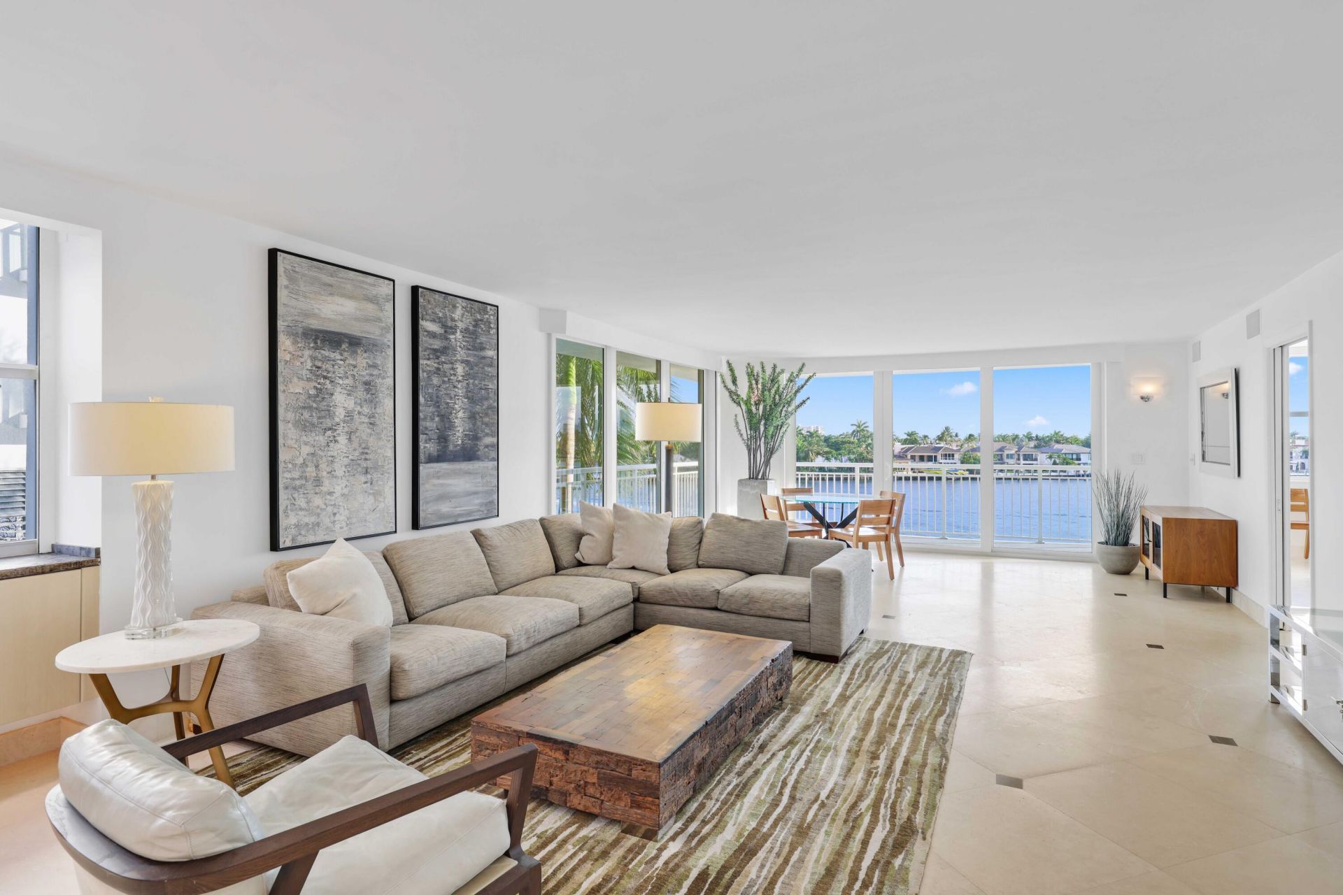 511 Bayshore Drive, Unit 401, Fort Lauderdale, FL 33304 Photo