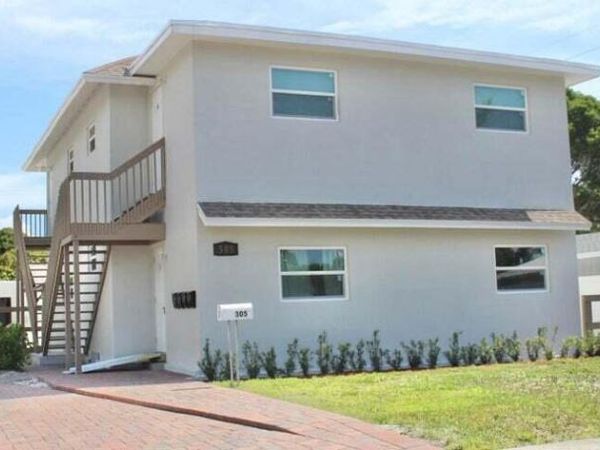 305 Cypress Drive, Unit 1, Lake Park, FL 33403