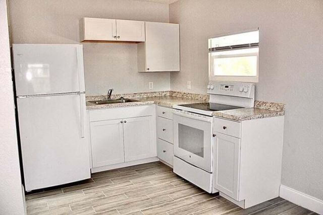 305 Cypress Drive, Unit 1, Lake Park, FL 33403 Photo