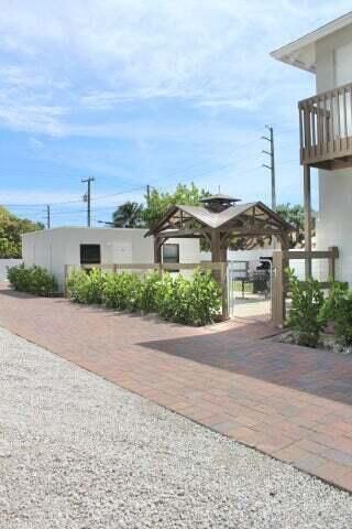 305 Cypress Drive, Unit 1, Lake Park, FL 33403 Photo