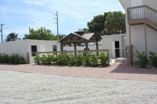305 Cypress Drive, Unit 1, Lake Park, FL 33403 Photo
