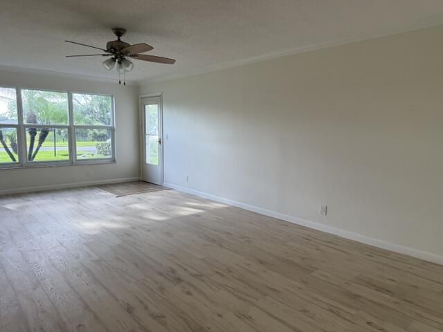 7293 W Oakridge Circle, Lake Worth, FL 33462 Photo